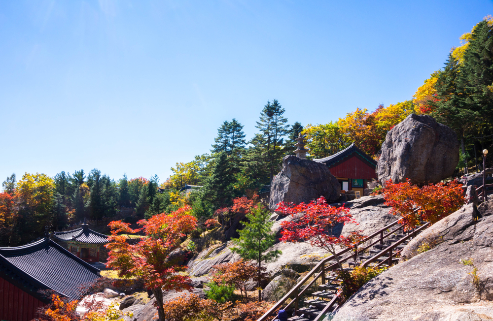 Jirisan National Park hwaeomsa fall foliage