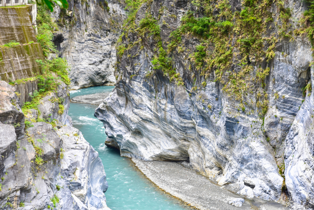 Taroko gorge Indian face rock